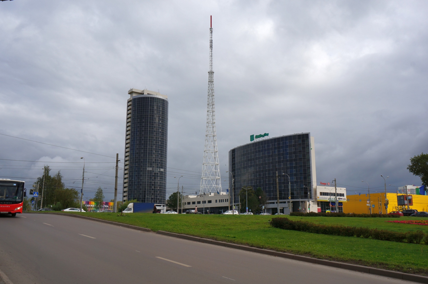 Пермь, Улица Крупской, 61А*; Бульвар Гагарина, 65Б; Бульвар Гагарина, 65А