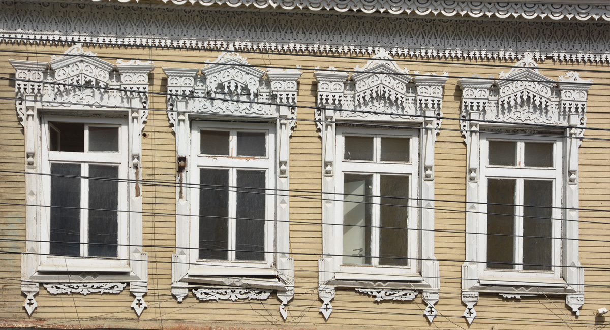Самара, Улица Льва Толстого, 60. Резные наличники
