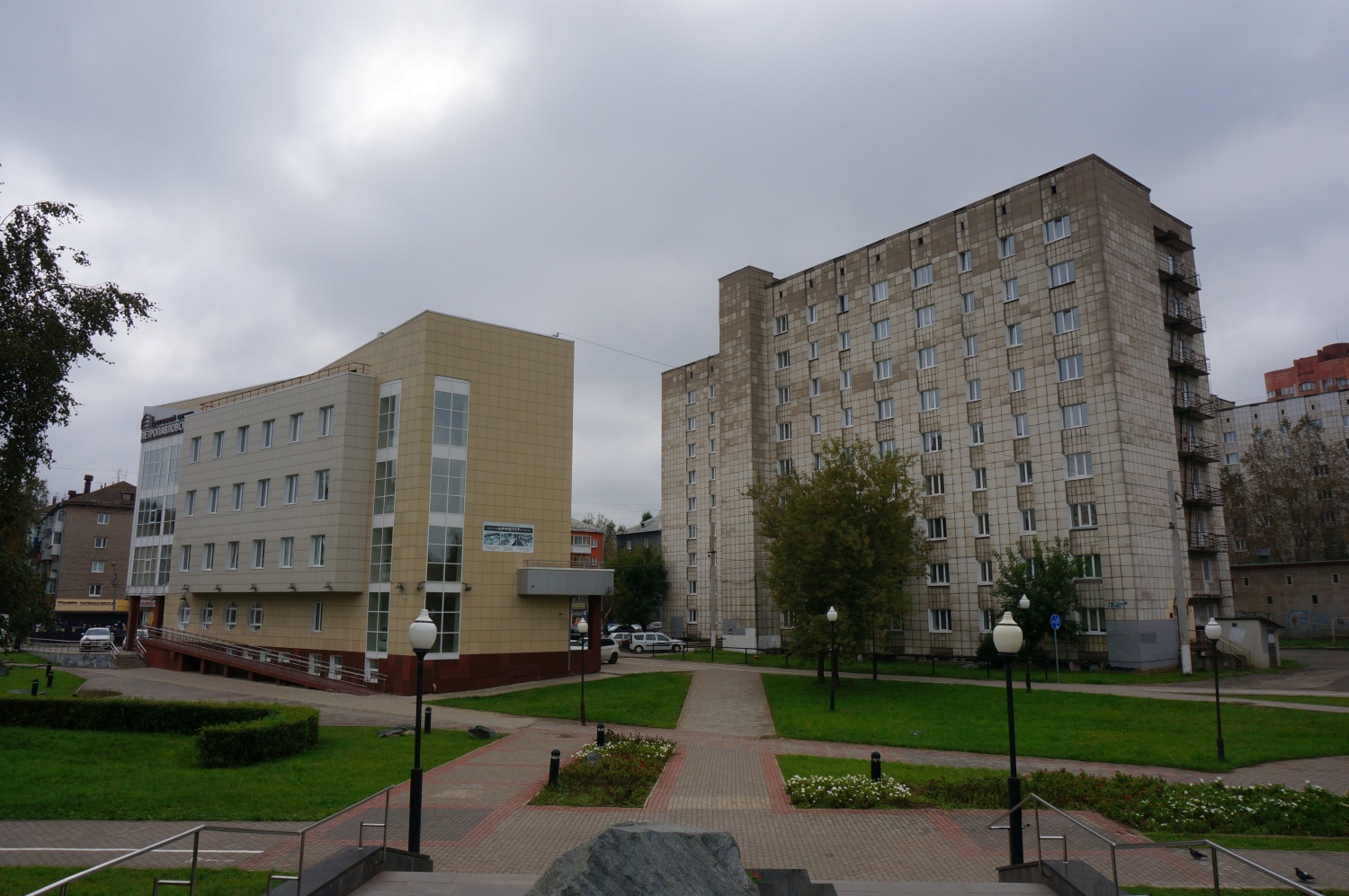 Perm, Петропавловская улица, 115; Петропавловская улица, 113