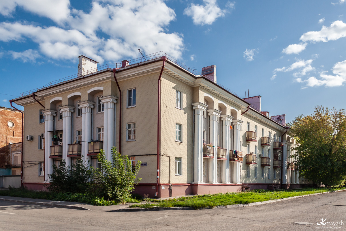 Kasan, Адмиралтейская улица, 15 / Мало-Московская улица, 21