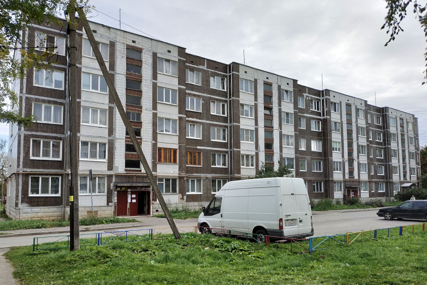 Большие Колпаны, Улица 30 лет Победы, 13