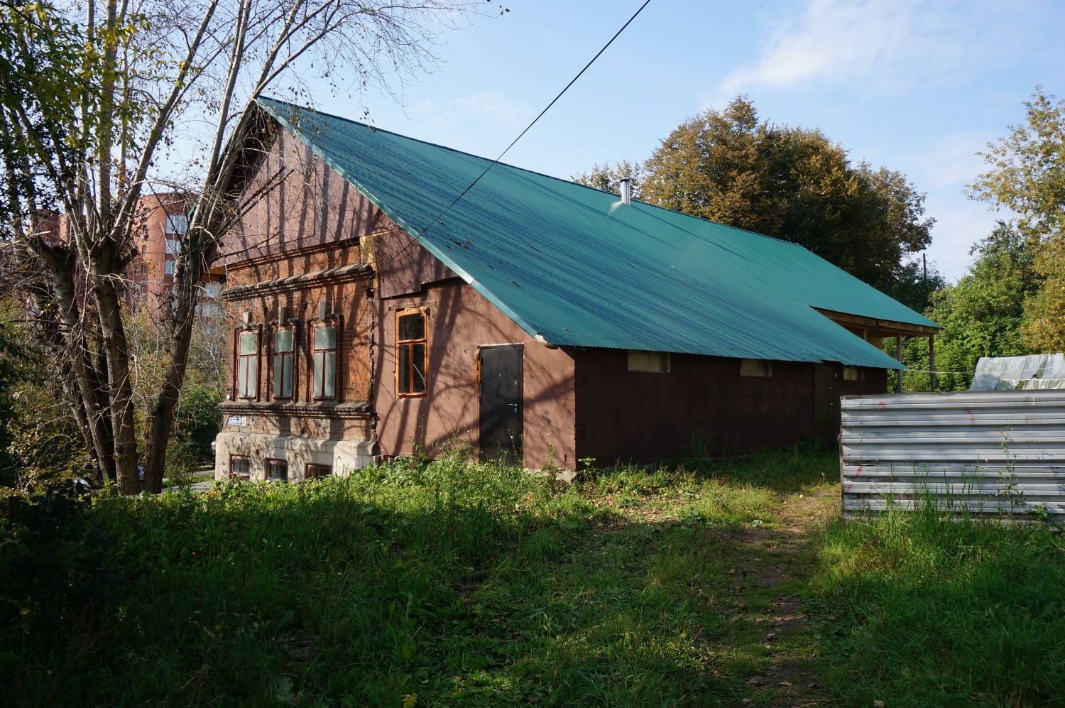Пермь, Улица Хохрякова, 15 / Советская улица, 182
