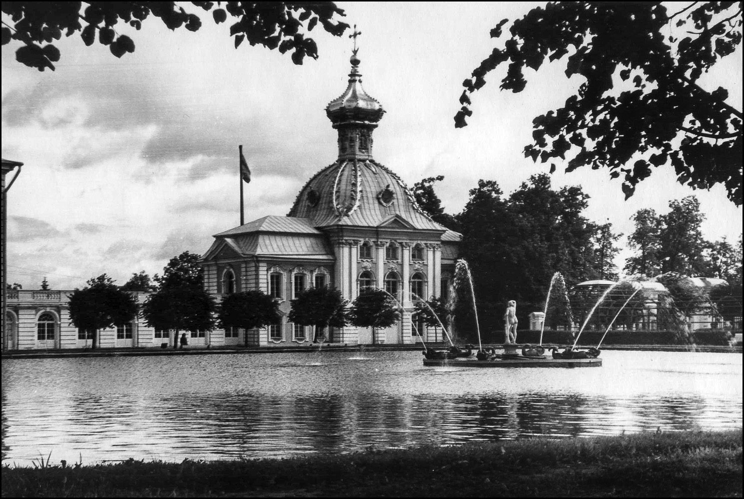 Петергоф, Разводная улица, 2