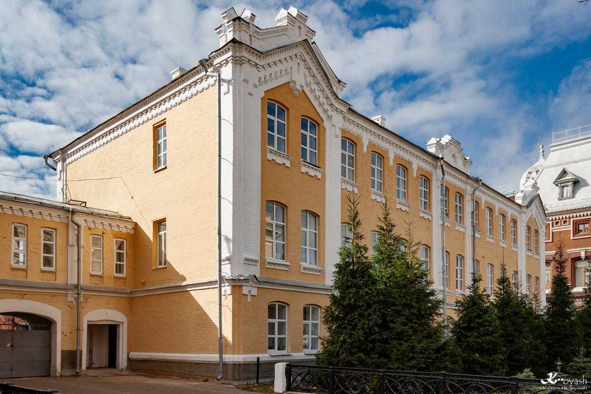 Казань, Улица Карла Маркса, 72 корп. О