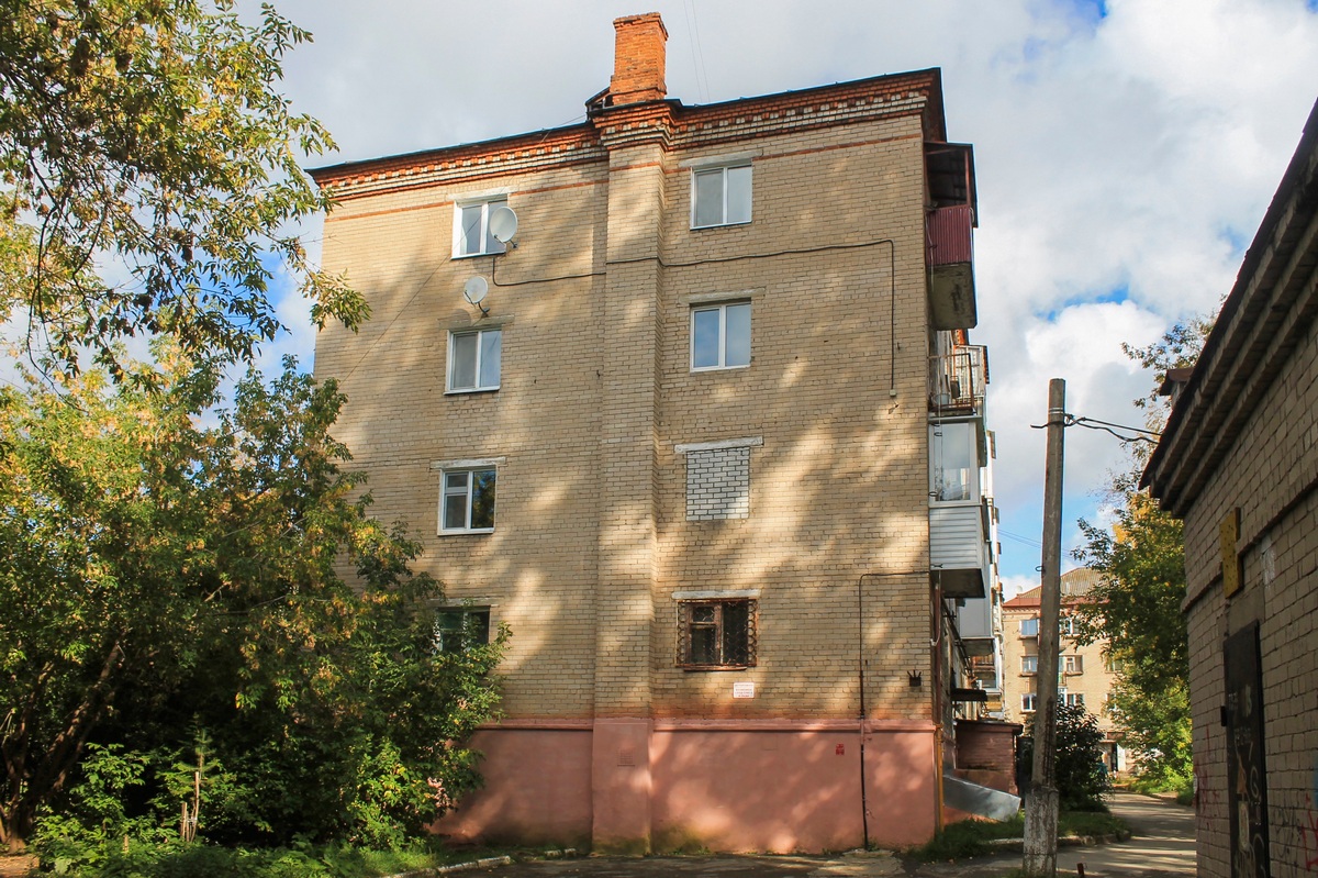 Березники, Улица Льва Толстого, 19А