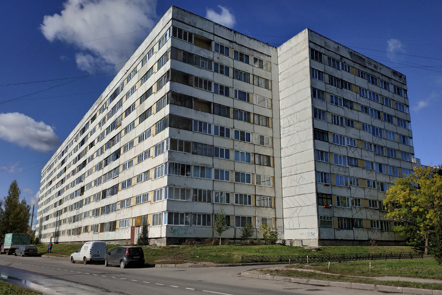 Коммунар, Садовая улица, 10