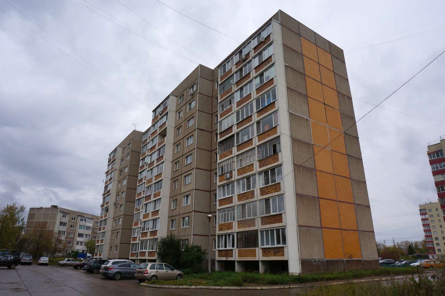 Chaykovsky, Улица Азина, 3