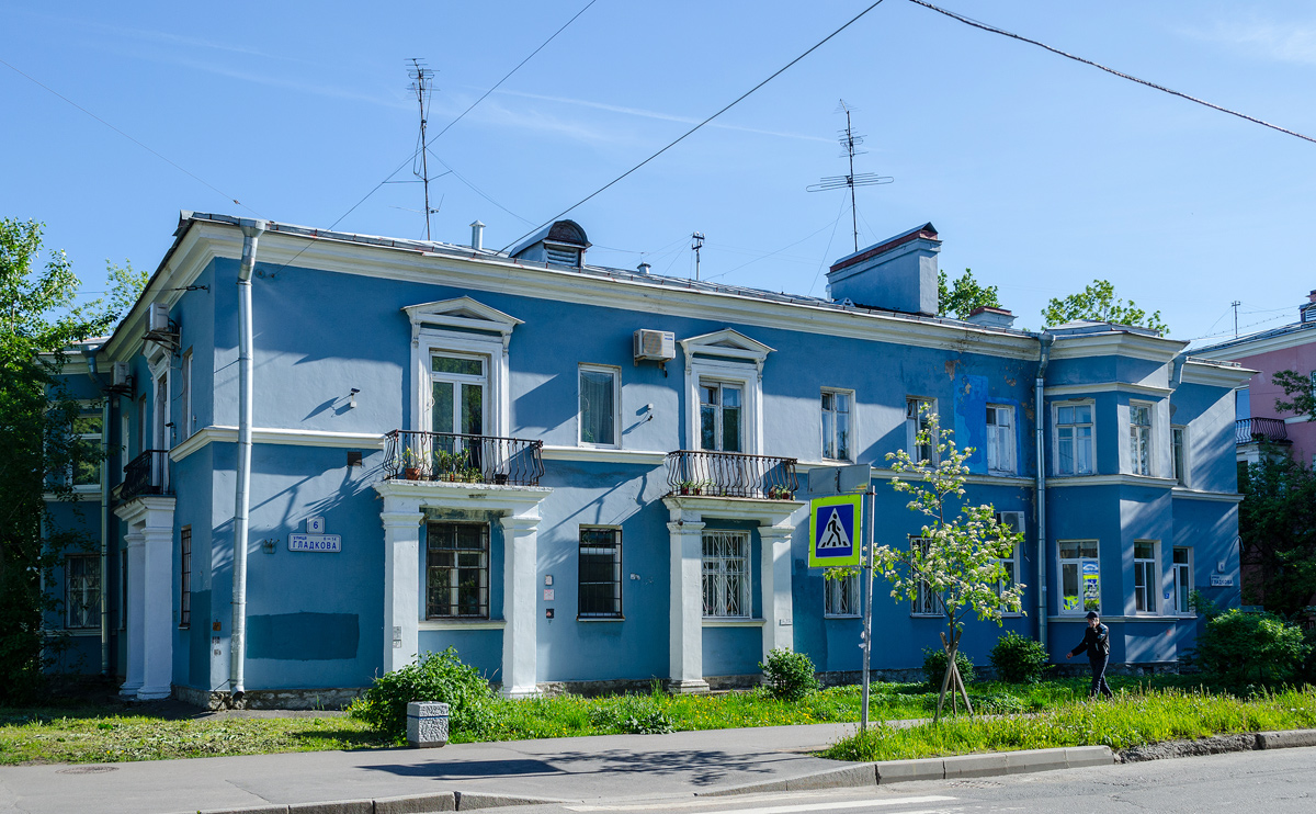 Санкт-Петербург, Улица Гладкова, 6