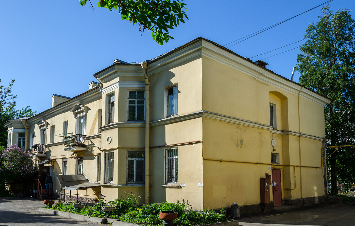Санкт-Петербург, Улица Белоусова, 10