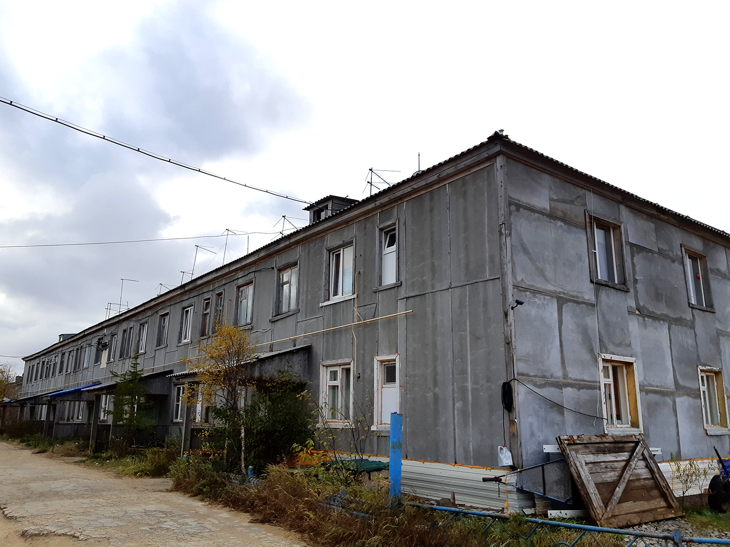 Iskateley, Улица Нефтяников, 18