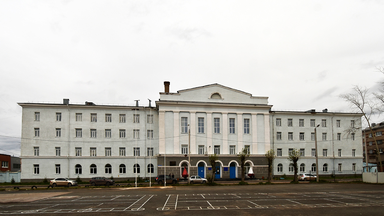 Пермь, Бульвар Гагарина, 33