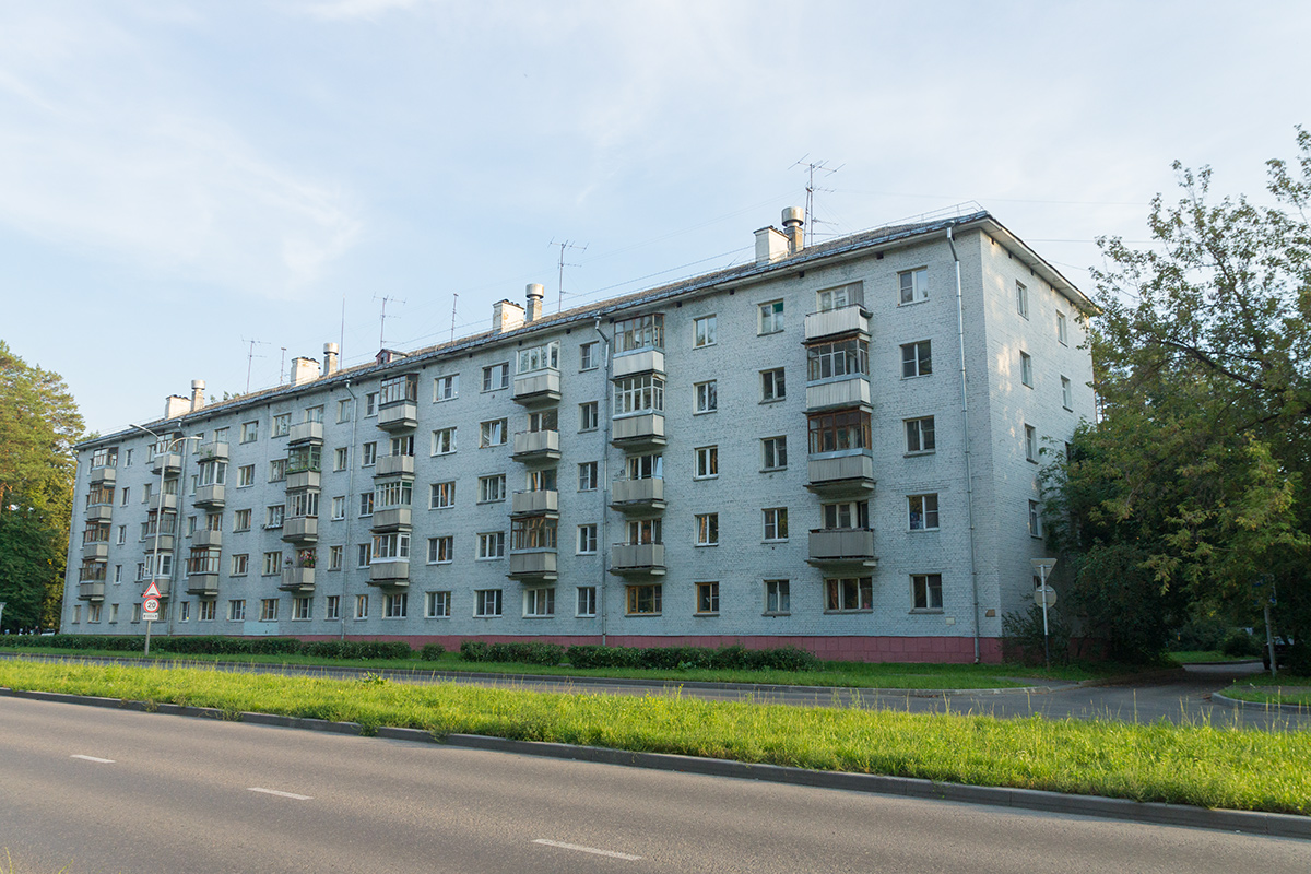 Саров, Улица Академика Харитона, 12