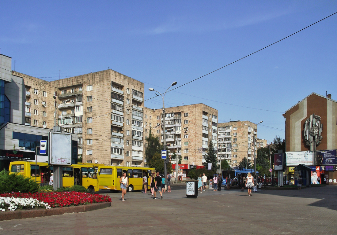 Ровно, Соборная улица, 38; Соборная улица, 36; Соборная улица, 34