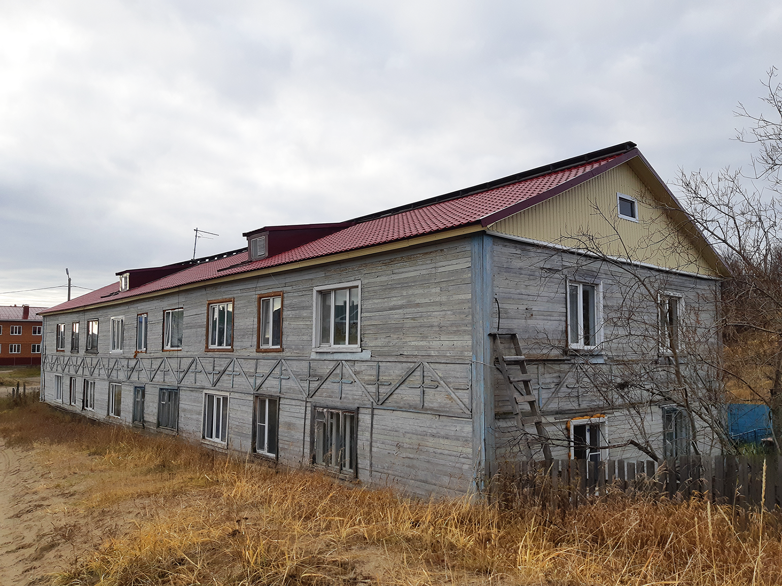 Искателей, Озёрная улица, 1Б