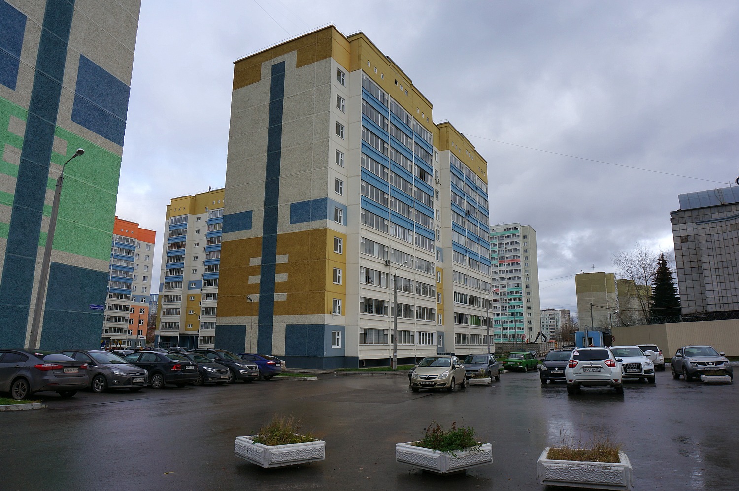 Пермь, Улица Челюскинцев, 2Б