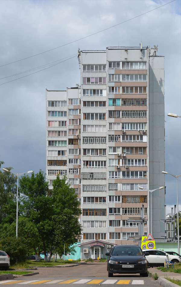 Набережные Челны, Бульвар Романтиков, 9