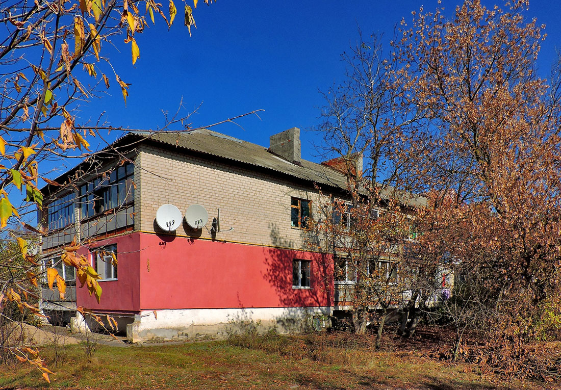 Кочеток, Радужная улица, 1В