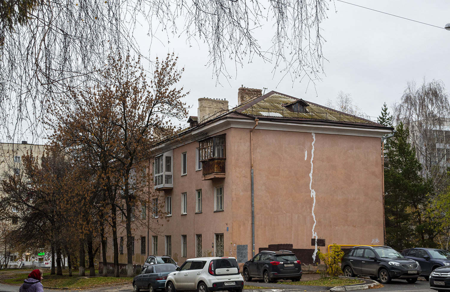 Ufa, Улица Ладыгина, 7