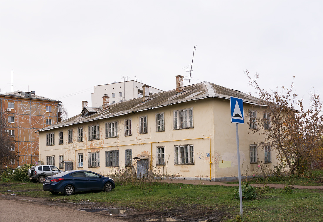 Уфа, Уссурийская улица, 27