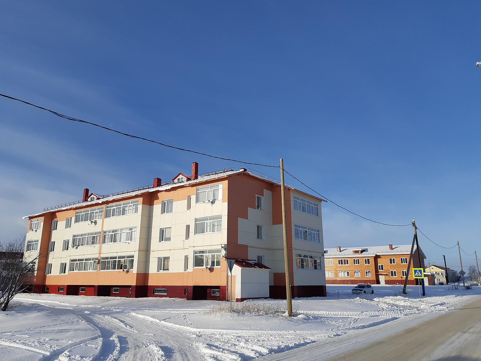Искателей, Озёрная улица, 5
