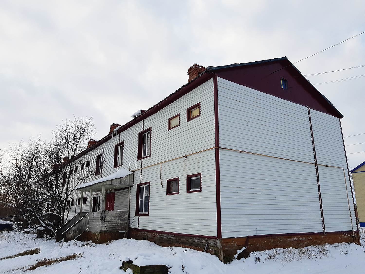 Iskateley, Улица Губкина, 24