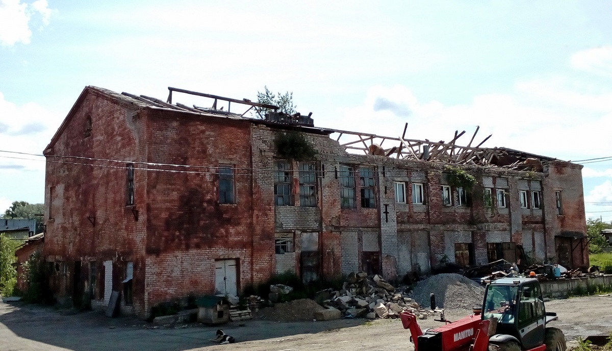 Березники, Улица Металлистов, 10*
