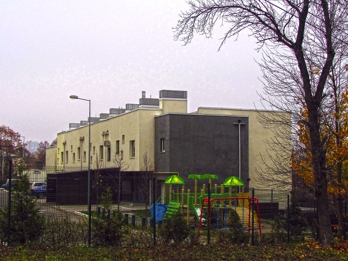 Харьков, Новгородская улица, 85/4