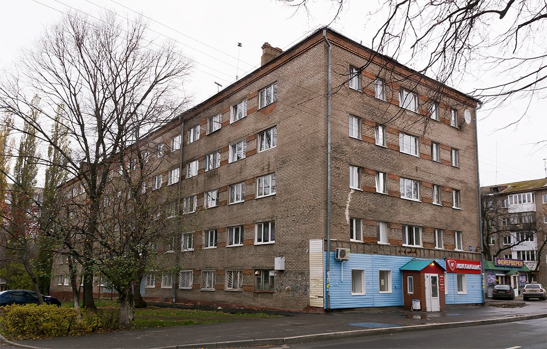 Уфа, Бульвар Славы, 15; Бульвар Славы, 15/1