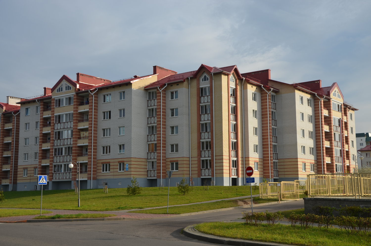 Астравец, Восточная улица, 2