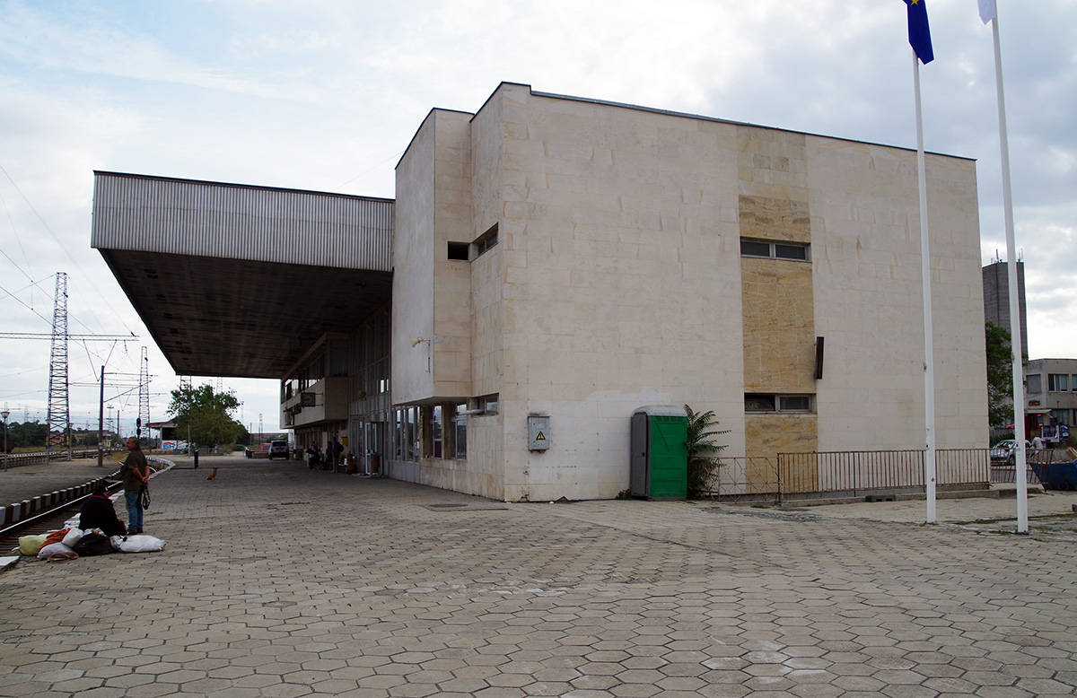 Карнобат, Улица Индустриална, 2