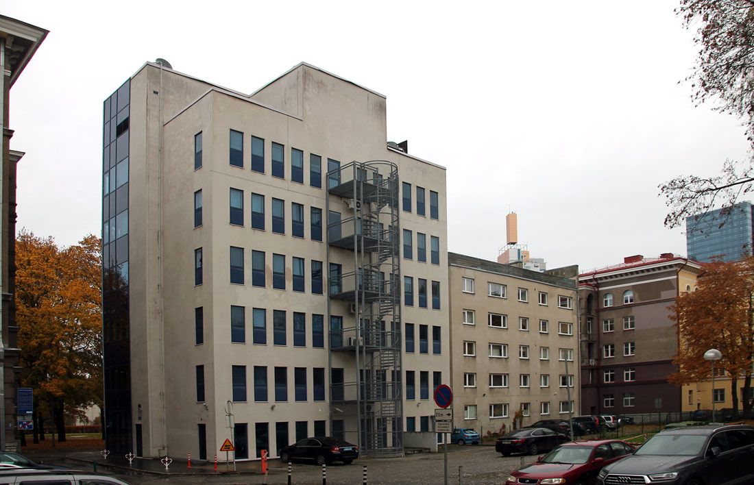 Tallinn, Vambola, 6; Vambola, 8