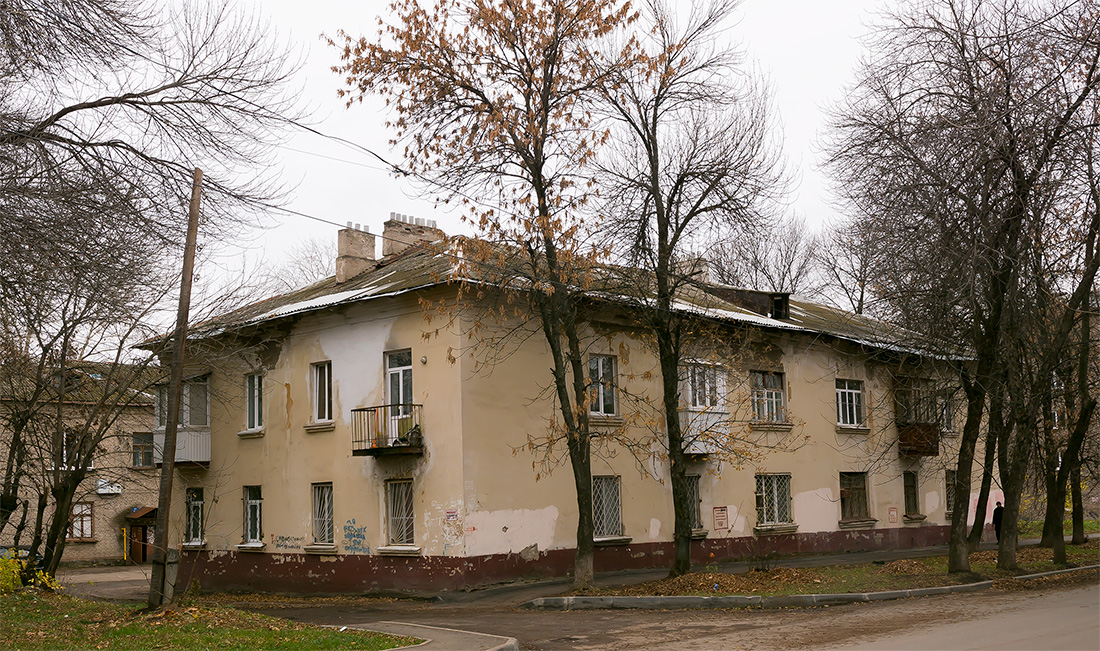 Уфа, Улица Коммунаров, 24