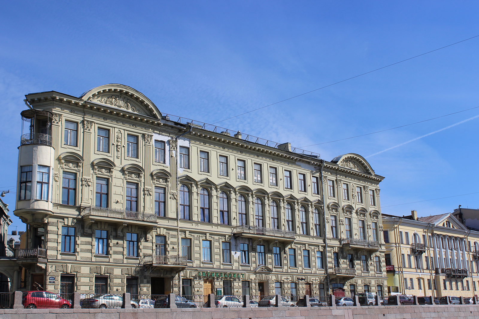 Санкт-Петербург, Набережная реки Фонтанки, 24; Набережная реки Фонтанки, 26 лит. В