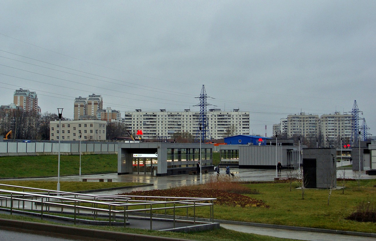 Moscow, Улица 50 лет Октября, 29; Улица Богданова, 2; Улица Богданова, 4; Боровское шоссе, дв 10 стр. 1. Moscow — Panoramas