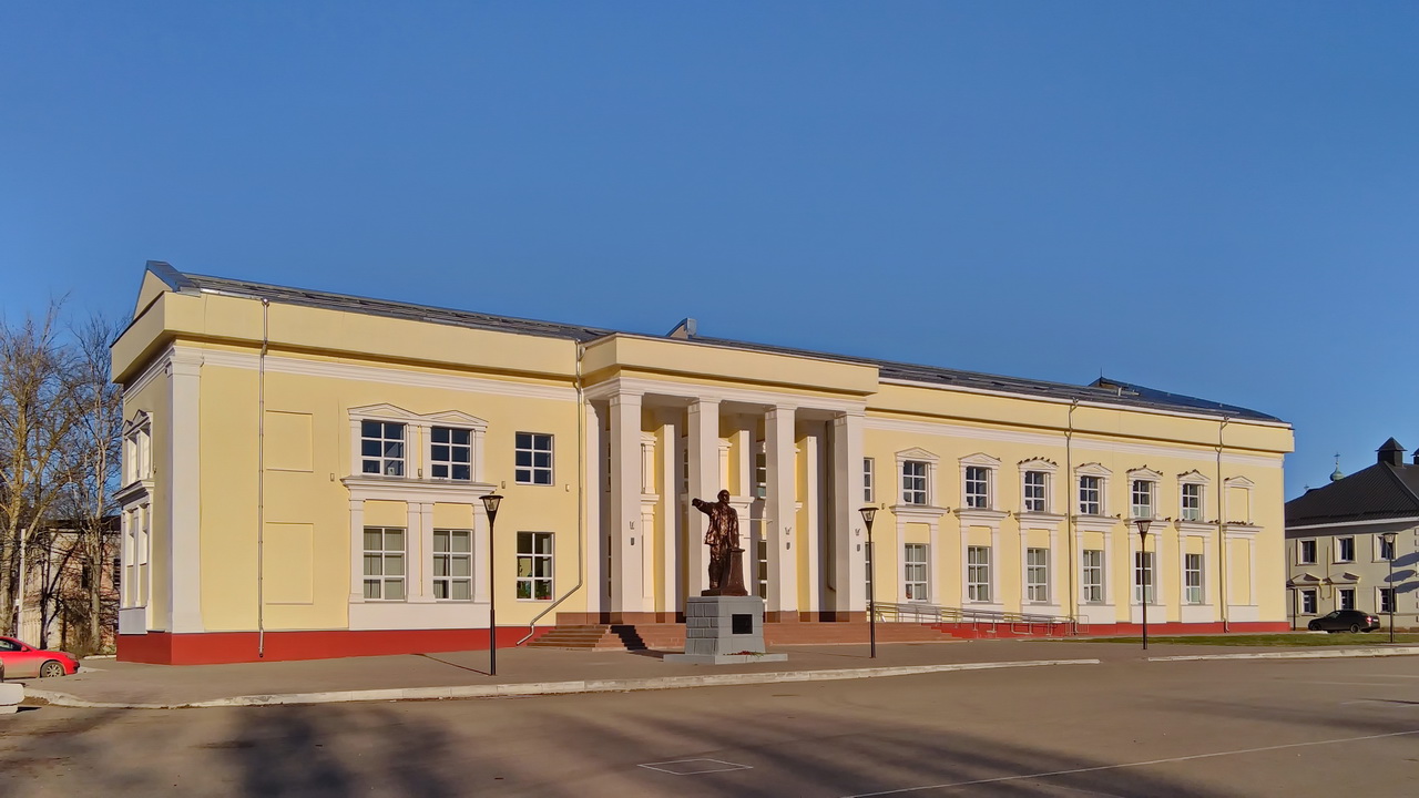 Pereslavl-Zalessky, Народная площадь, 8