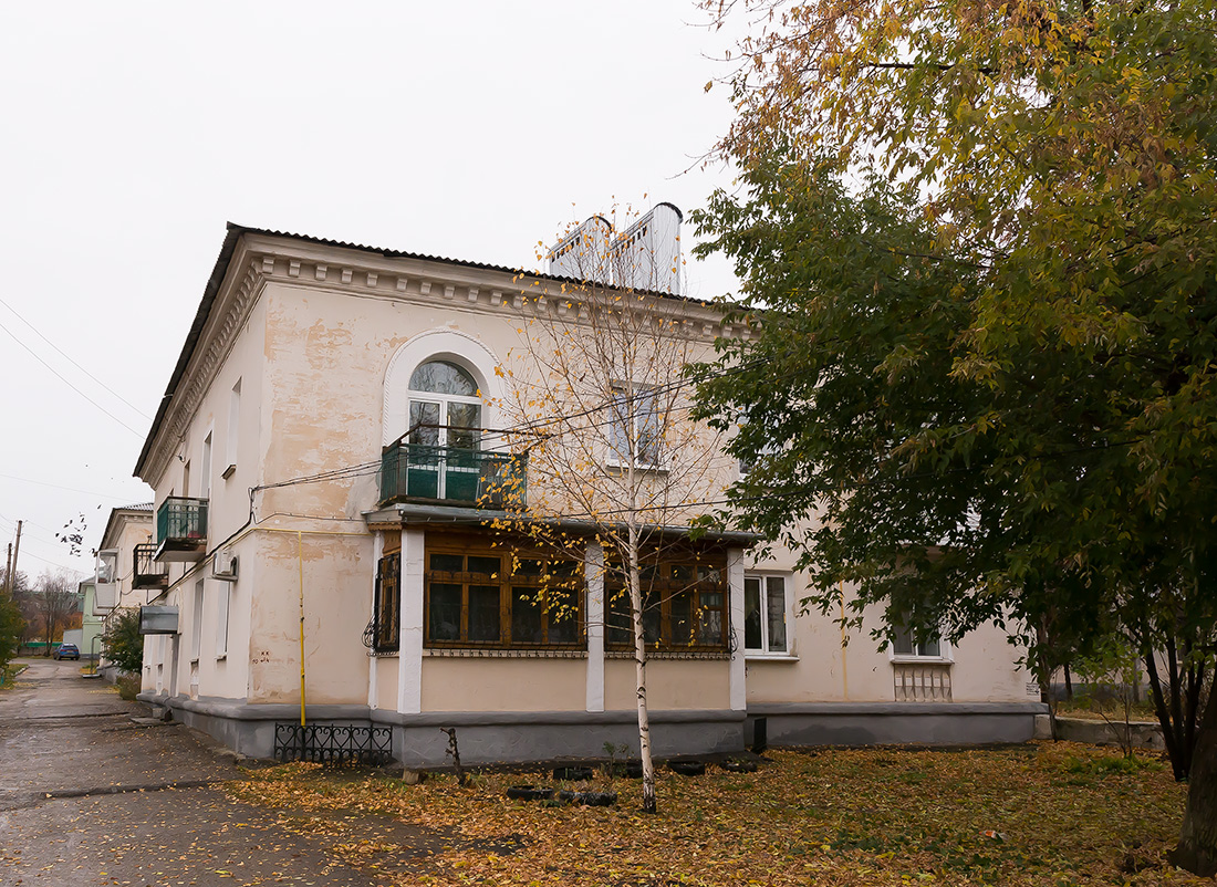 Oktjabrski, Улица Калинина, 3