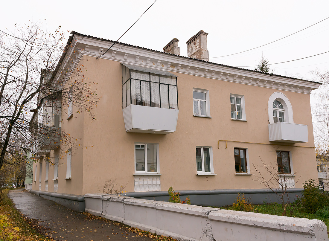Октябрьский, Улица Островского, 58