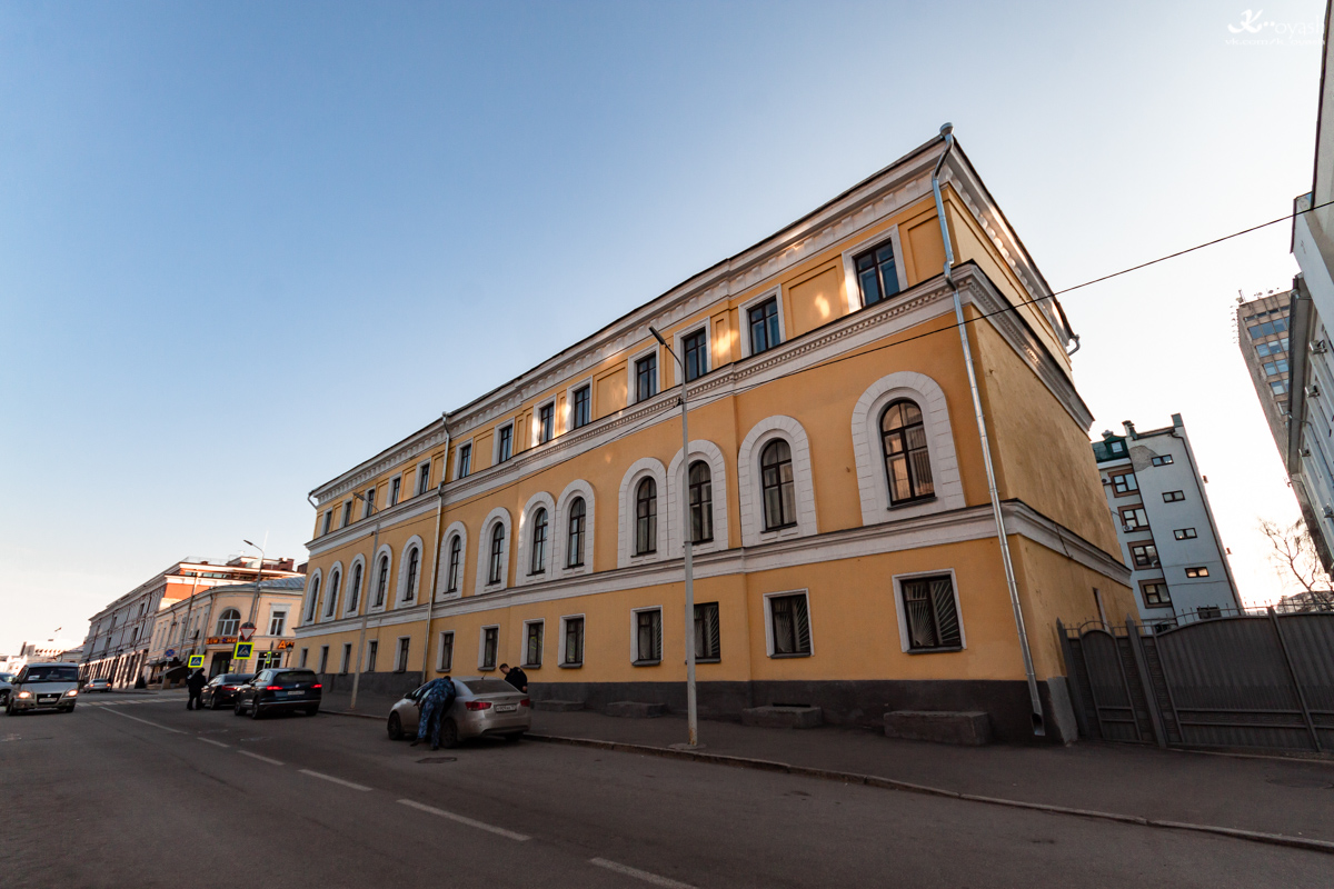 Казань, Кремлёвская улица, 12