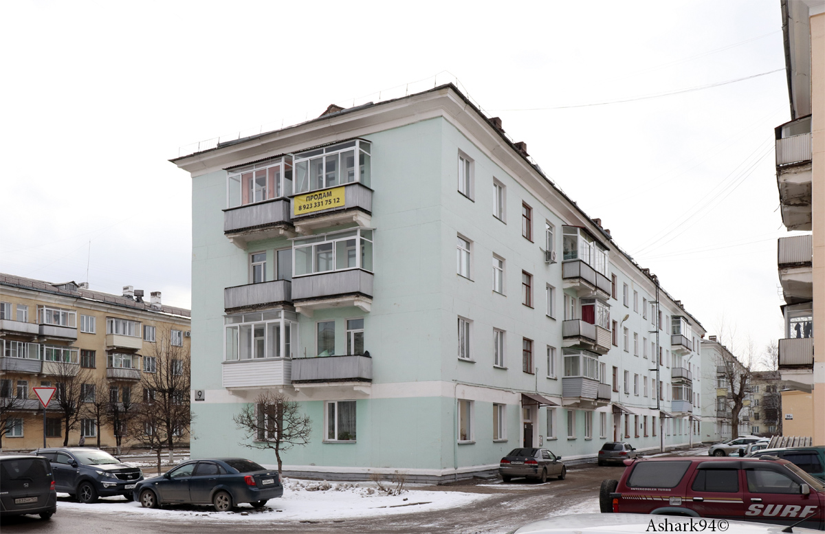 Железногорск, Улица Ленина, 36 / Улица Чапаева, 9