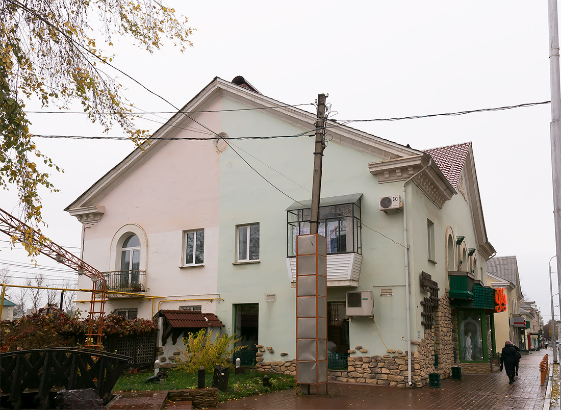 Октябрьский, Проспект Ленина, 34