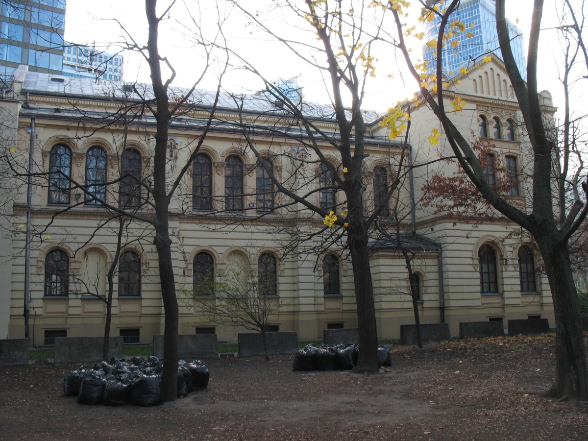 Варшава, Ulica Twarda, 6