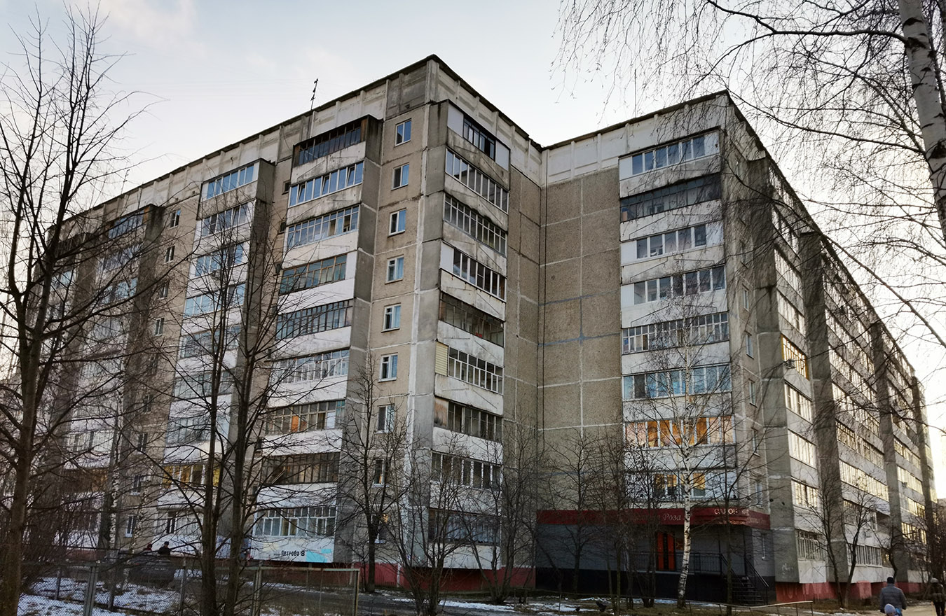 Yoshkar-Ola, Улица Петрова, 8