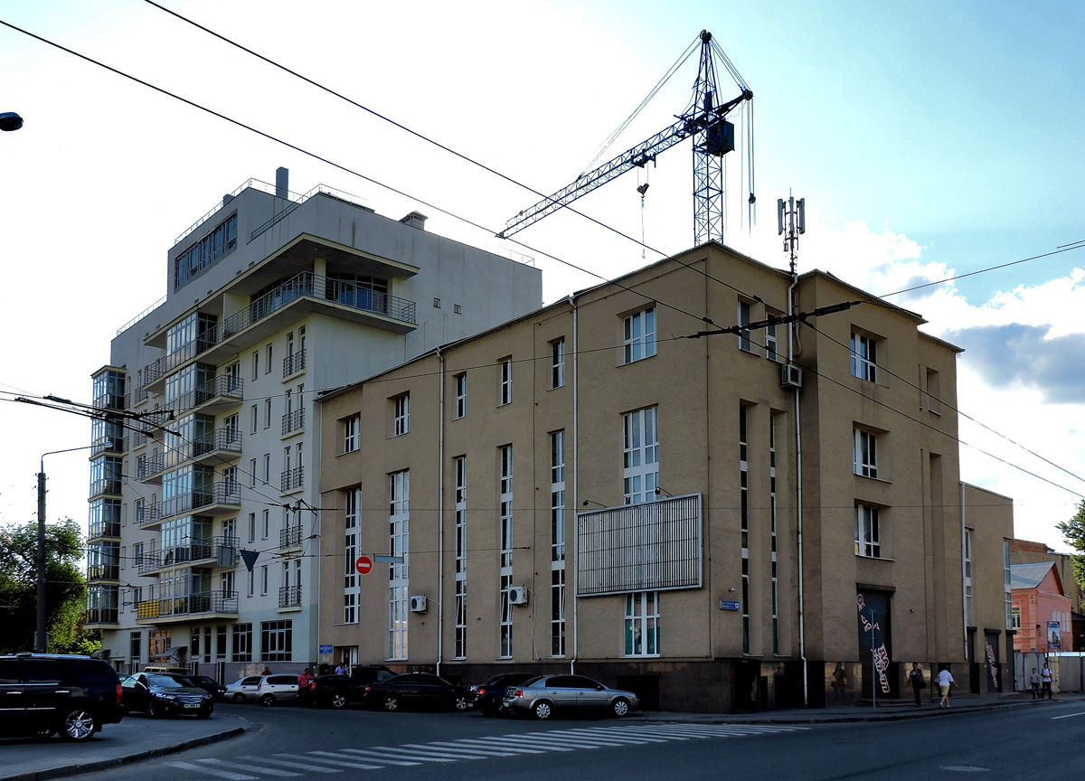 Харьков, Подольский переулок, 12; Соляниковский переулок, 11