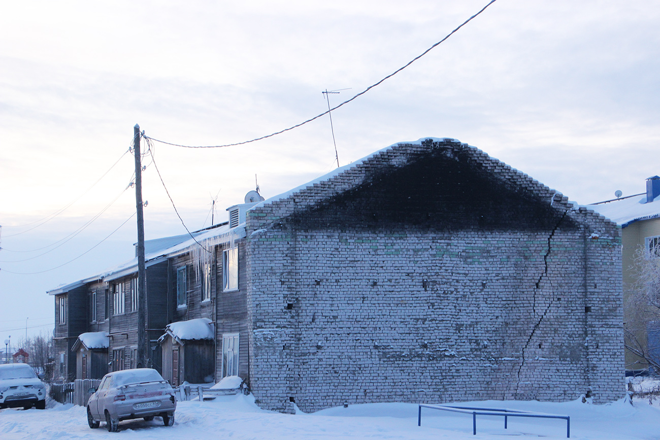 Искателей, Озёрная улица, 16