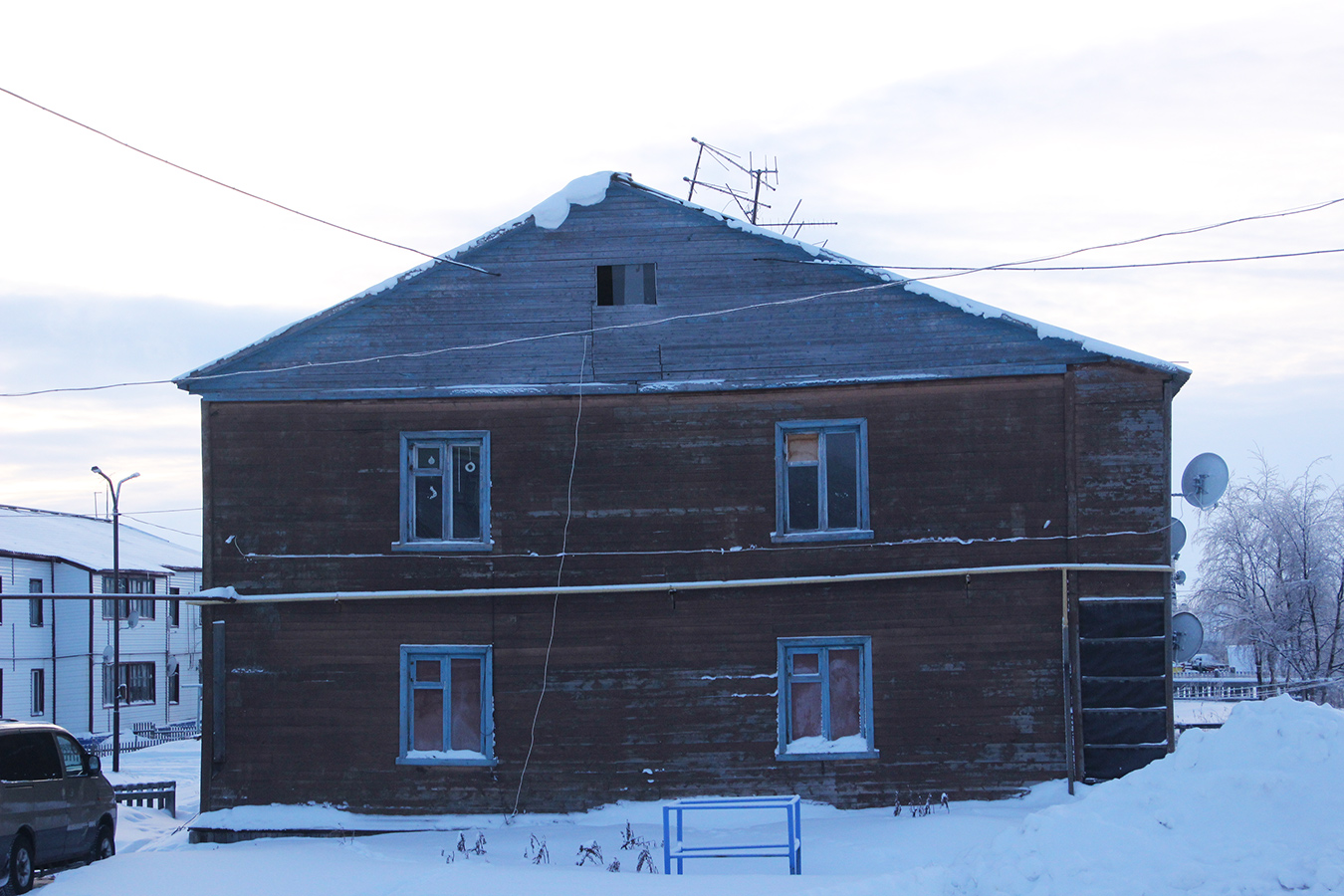 Iskateley, Озёрная улица, 14