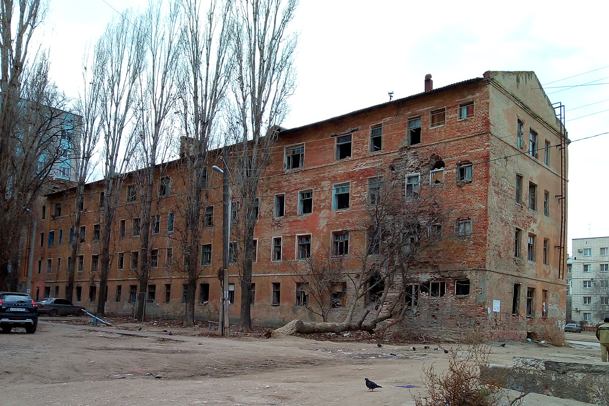 Volgograd, Улица Жолудева, 20