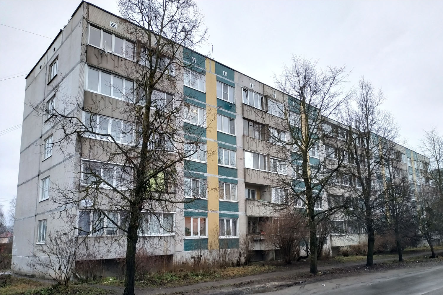 Gatchina District, other localities, Тайцы, Санаторская улица, 12