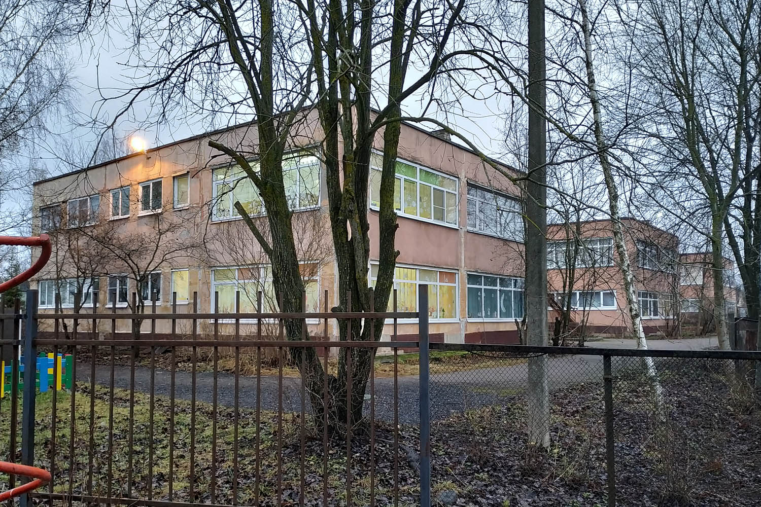 Гатчинский округ, прочие н. п., Тайцы, Санаторская улица, 16