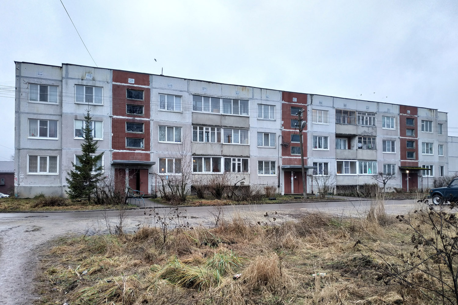 Гатчинский округ, прочие н. п., Тайцы, Санаторская улица, 7