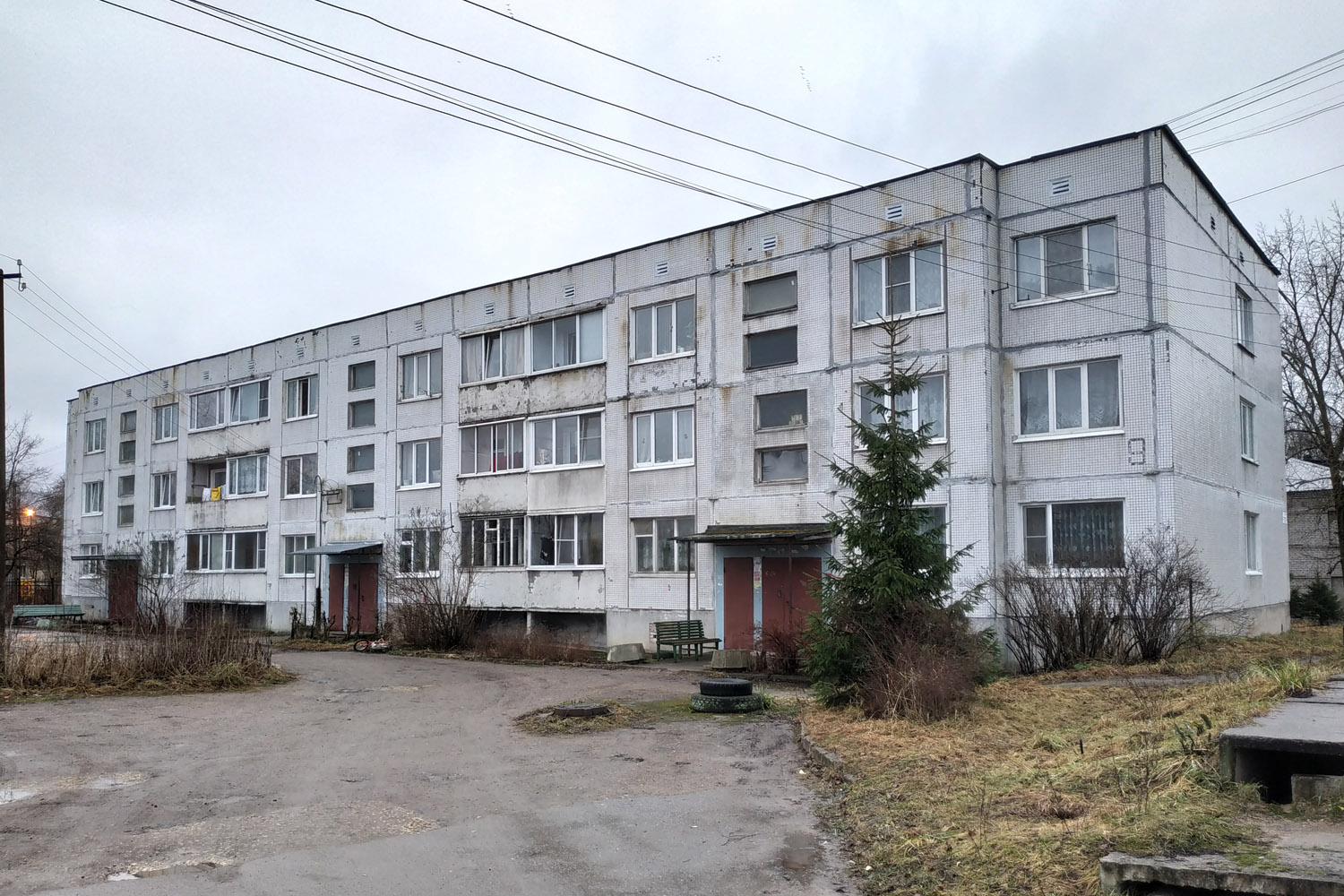 Гатчинский округ, прочие н. п., Тайцы, Санаторская улица, 9